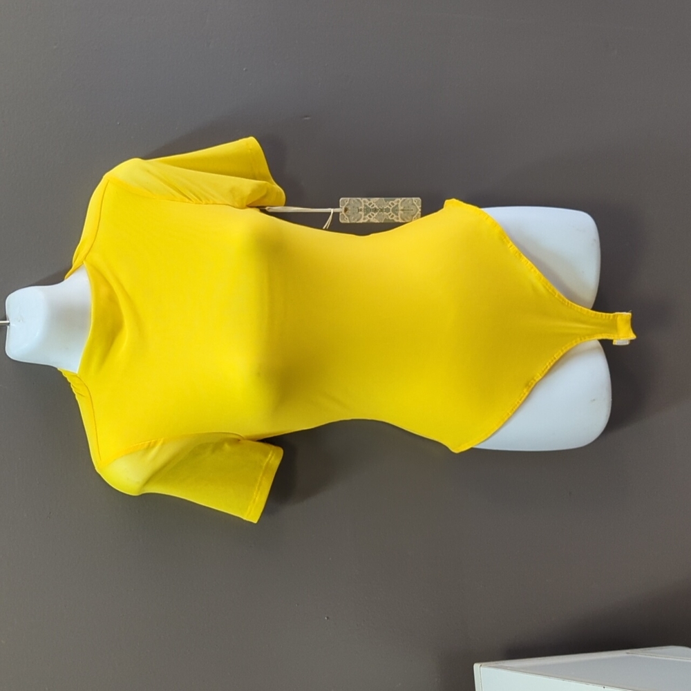 Yellow Short Sleeve Bodysuit Small